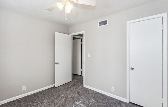 3 beds, 1 bath, $1,195