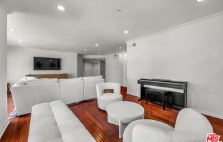 10555 Ashton Ave Apt 301