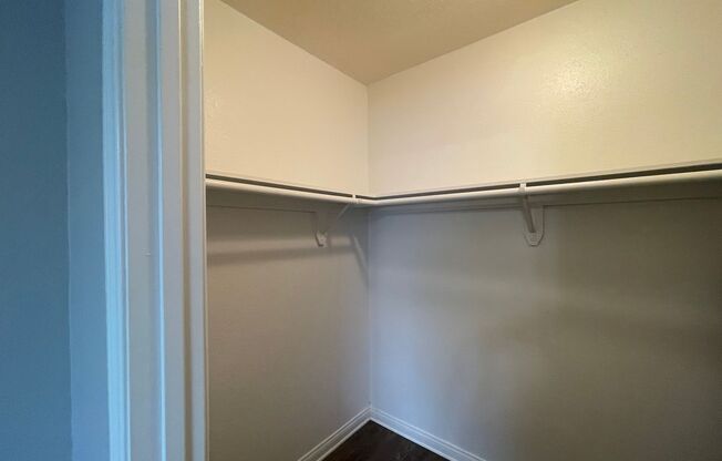 2 beds, 2 baths, 980 sqft, $3,020, Unit 815-06