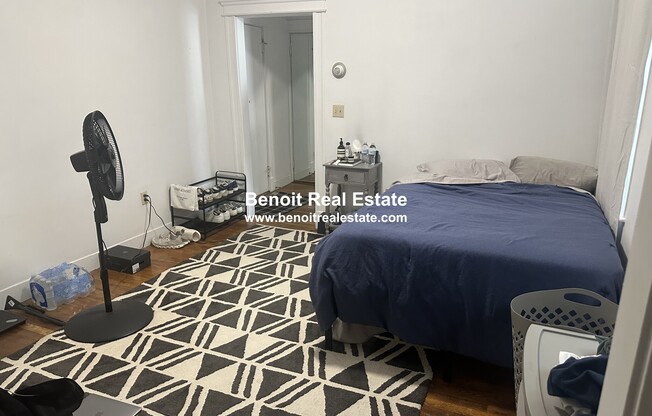 9 Colborne Rd, Brighton MA 12