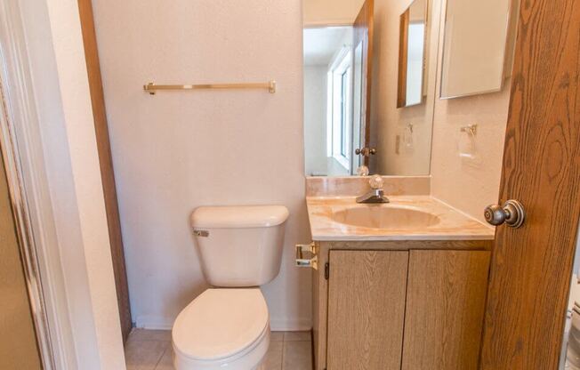 Half Bathrooms at Fox Hill Glens apts