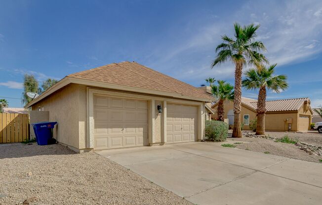 FABULOUS REMODELED HOME WITH POOL!