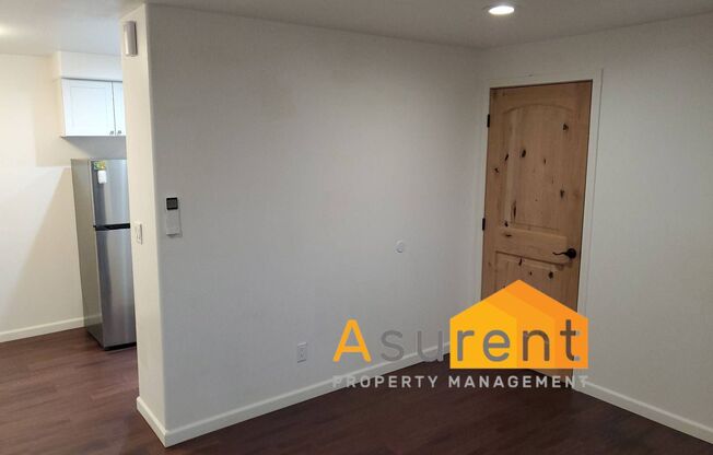 1 bed, 1 bath, 600 sqft, $1,200, Unit Front Unit