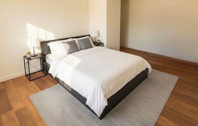 2040 Saunders Ave. St. Paul MN 55116