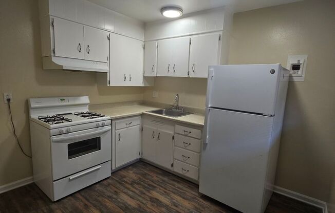 1 bed, 1 bath, 625 sqft, $1,275, Unit C-07