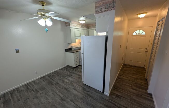 2 Bedroom Condo Unit in the Polynesian Paradise Community Near E McDowell Rd and N 68th St!