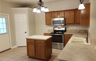 3 beds, 2 baths, $2,000