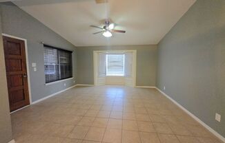 2 beds, 2 baths, $1,400