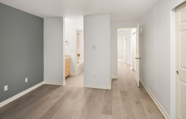 11114 NE 125 LN