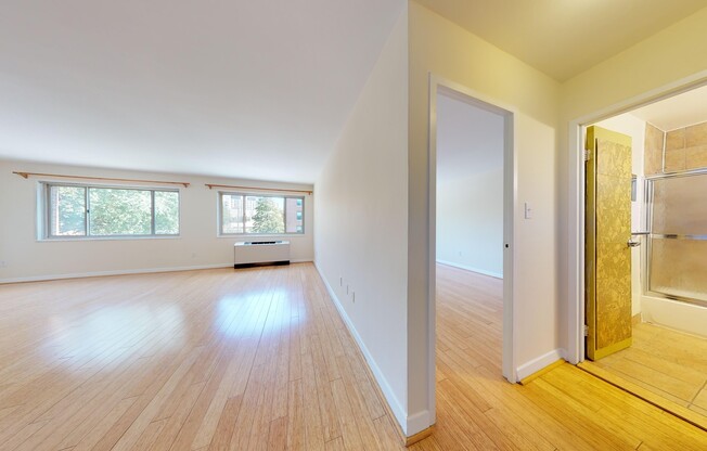 3900 Tunlaw Road NW, Unit 508