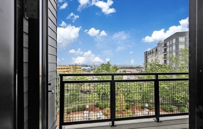 1 bed, 1 bath, 675 sqft, $3,400, Unit 513