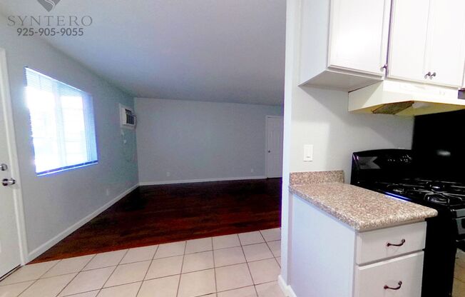 Ground Floor 2 Bedroom/1 Bath Apartment with Move-In Specials