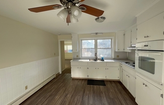 2 beds, 1 bath, 1,000 sqft, $2,800, Unit 4A