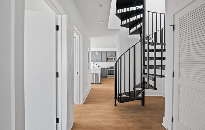 1 bed, 1 bath, $1,740