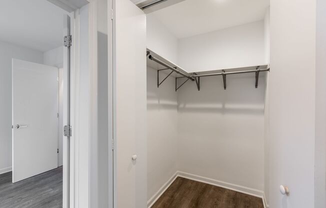 1 bed, 1 bath, $1,745, Unit 405