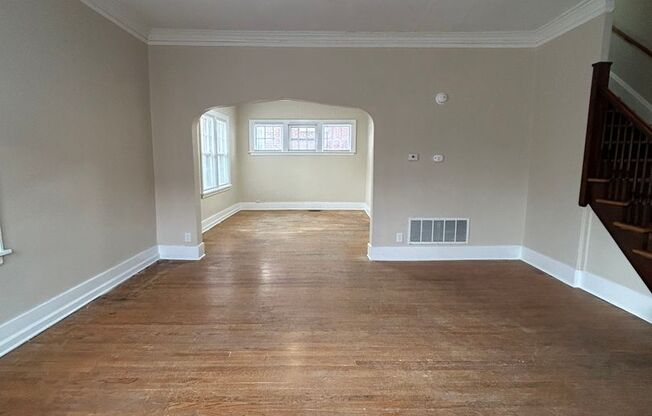 Casa Linda (108 S. 49th Ave.)