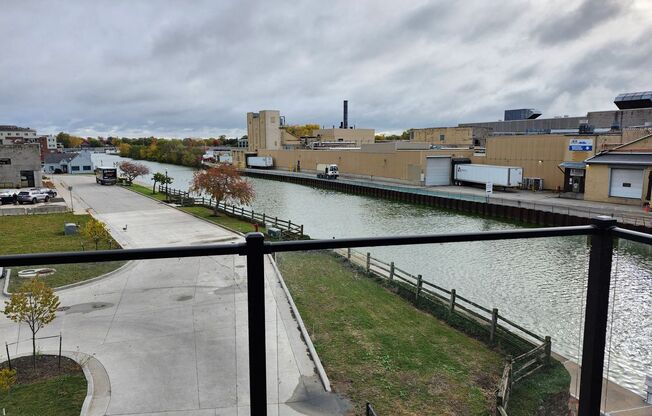 1 bed, 1 bath, 798 sqft, $1,325, Unit 202