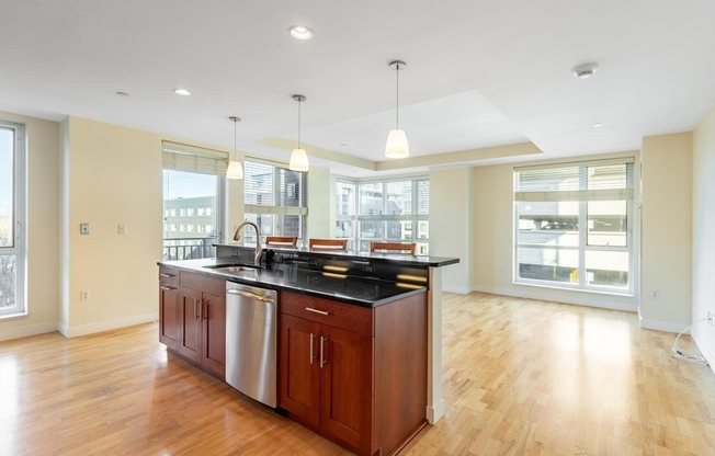 2 beds, 2 baths, 1,235 sqft, $3,850, Unit 501