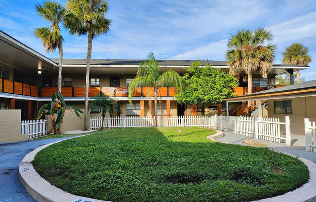 **"Live Among the Palms: Your Arlington Oasis Awaits!"**