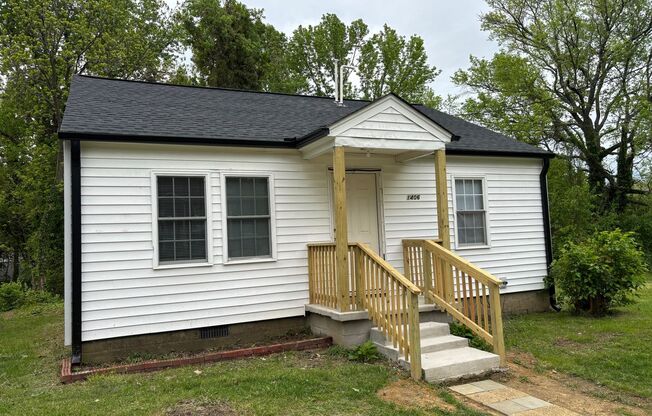 2 BED, 1 BATH HOME LOCATED IN HIGH POINT