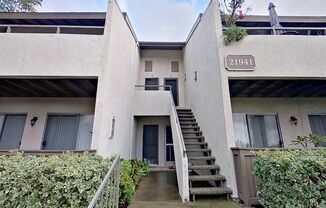 21941 Rimhurst - Unit Q, Lake Forest: Charming 2 Bed 1 Bath Condo!