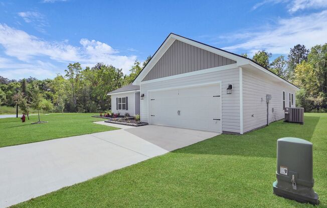 Spacious 4 Bedroom Home in Hinesville, GA