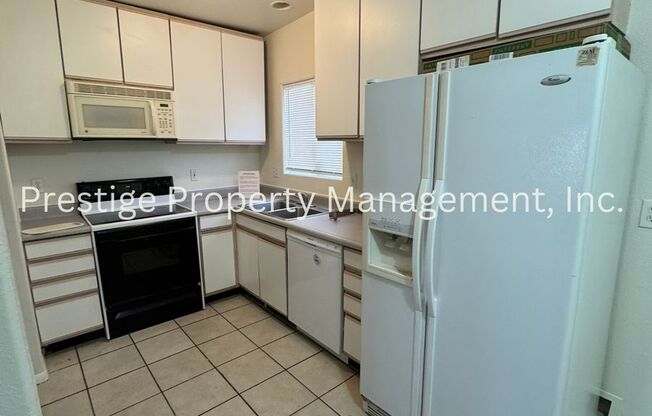 4bd 2ba located in central Tucson!!!