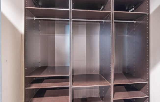 1 bed, 1 bath, $2,200, Unit #16