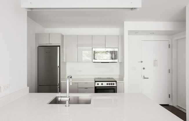 1 bed, 1 bath, $4,916, Unit 321