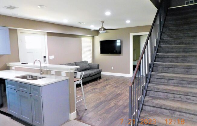 SHERMAN TX-DUPLEX-PERFECT FOR AUSTIN COLLEGE STUDENTS, GLOBITECH OR TI! 4 BEDROOMS-4 ENSUITE BATHS!