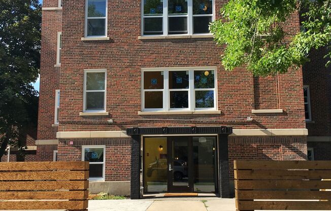 Apartments in the HEart of downtown Bozeman!