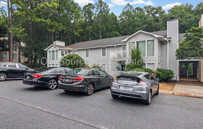 1806 AUGUSTA DR SE