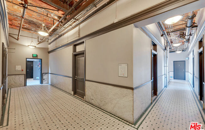 Studio, 1 bath, 650 sqft, $2,000, Unit 811