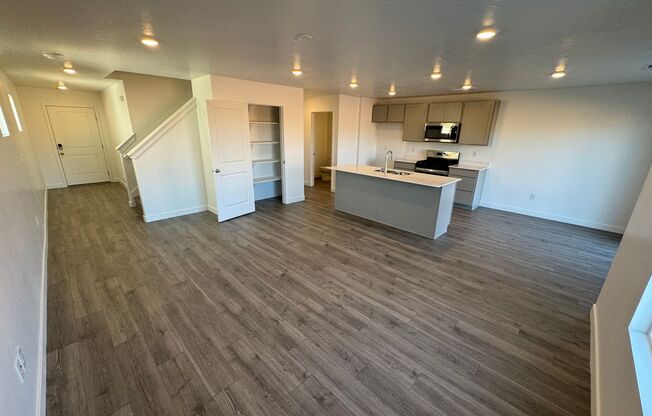 Brand New Long valley Townhome!