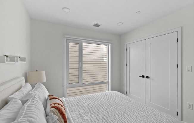 1 bed, 1 bath, 700 sqft, $3,300, Unit 411