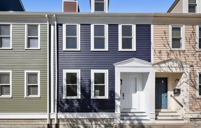 442 MAIN ST