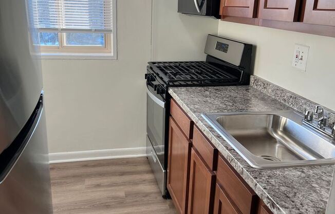 2 beds, 1 bath, 800 sqft, $1,700, Unit 2510-303