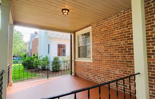 Remodeled brick bungalow with 1st floor living in highly desirable Stonewall Court Subdivision.