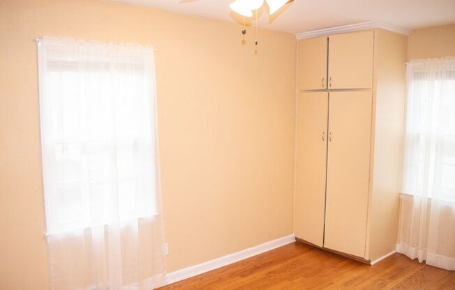 3 beds, 1 bath, $1,655