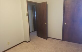 2 beds, 1 bath, 742 sqft, $775, Unit Apt 1