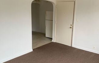 825 Wisconsin Ave - 6 Unit