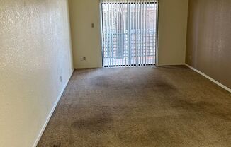 1 bed, 1 bath, 758 sqft, $825