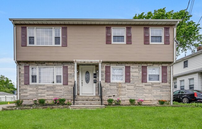 327 BROOKFIELD PL