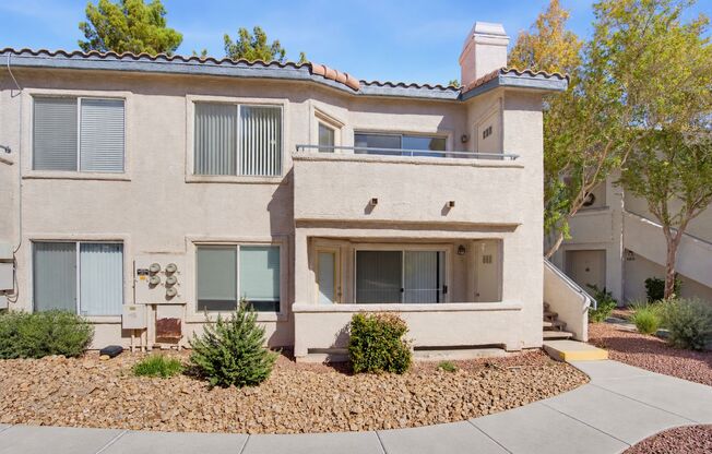 1 bed, 1 bath, $1,200, Unit # 204