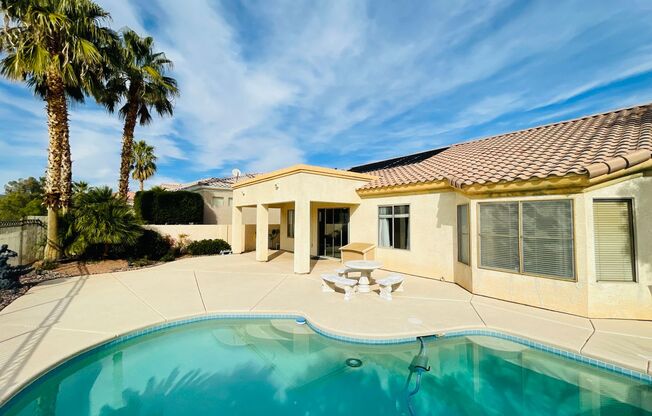 Single story 2,055sqft home with gorgeous golf course view inside Guard gated Rhodes Ranch community.