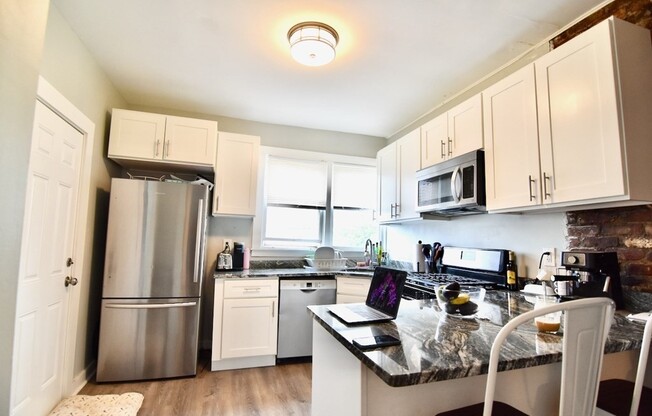 2 BAY STATE PL