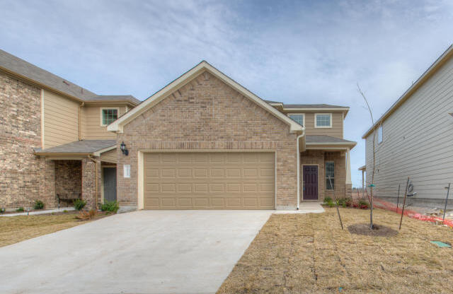 Great home with excellent Location Minutes to Domain and Major Austin Employers