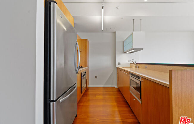 1 bed, 1 bath, 900 sqft, $2,900, Unit 815