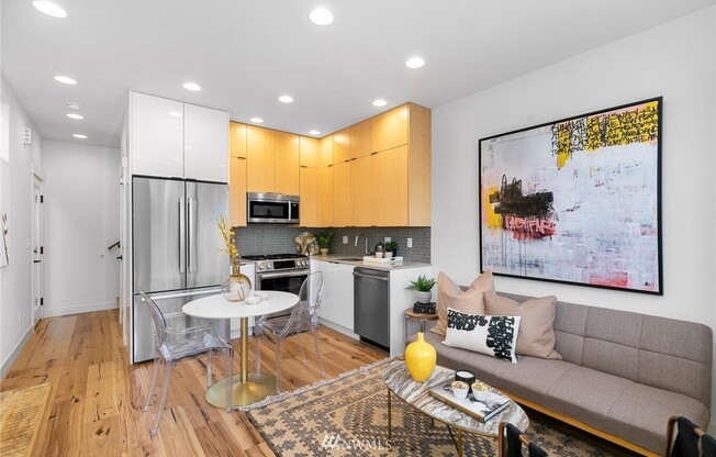 1430 ALT 24 AVE