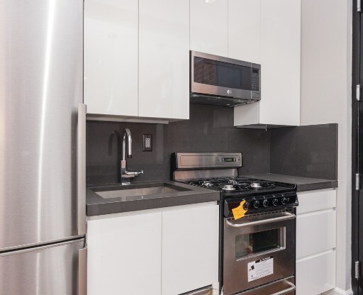 1 bed, 1 bath, $2,595, Unit 22